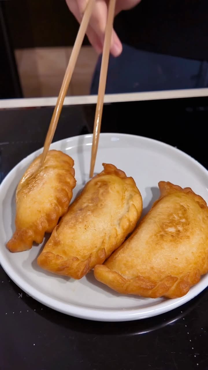 Bánh quai vạc